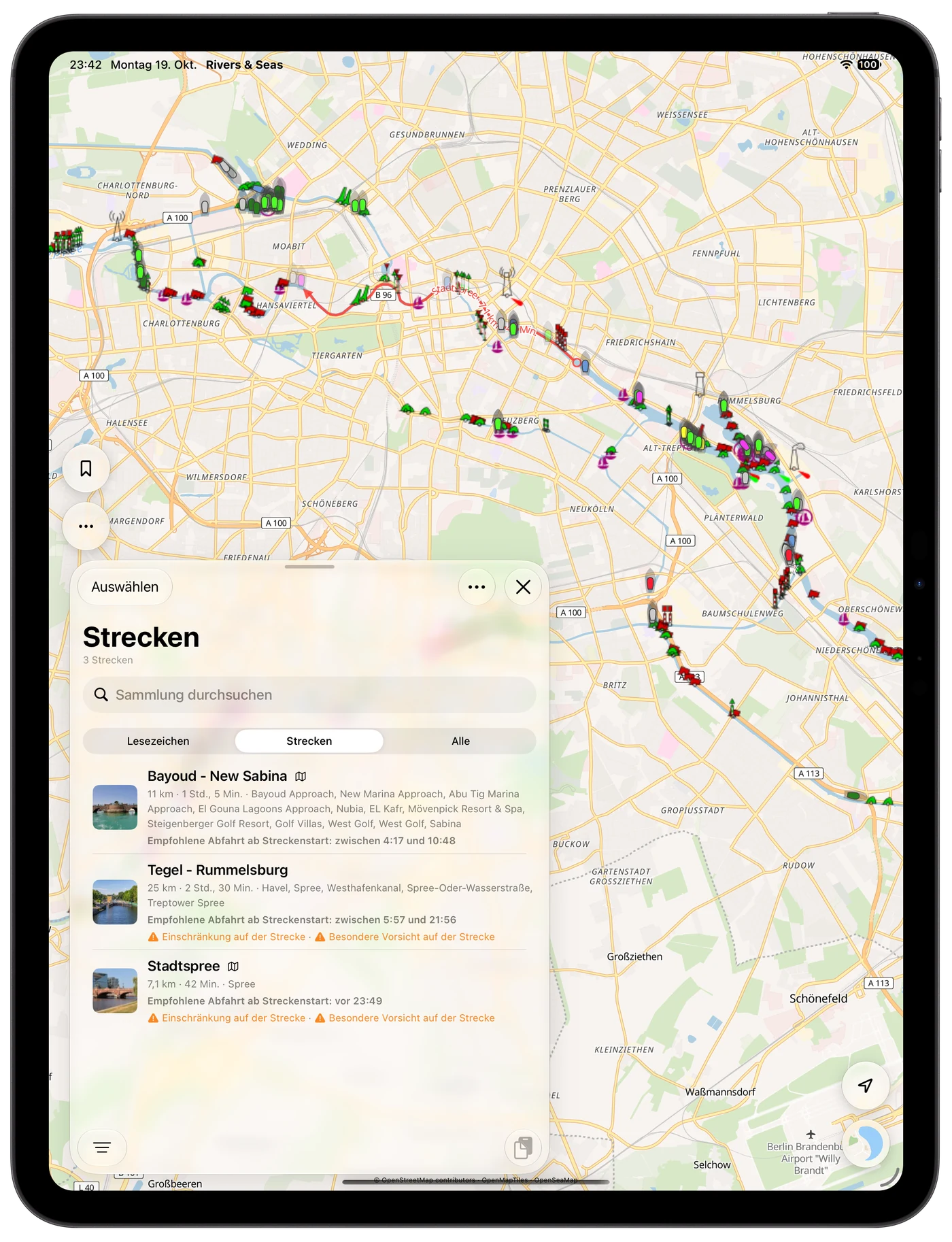 A Berlin Track appears on the map with a departure recommendation and restriction warnings.